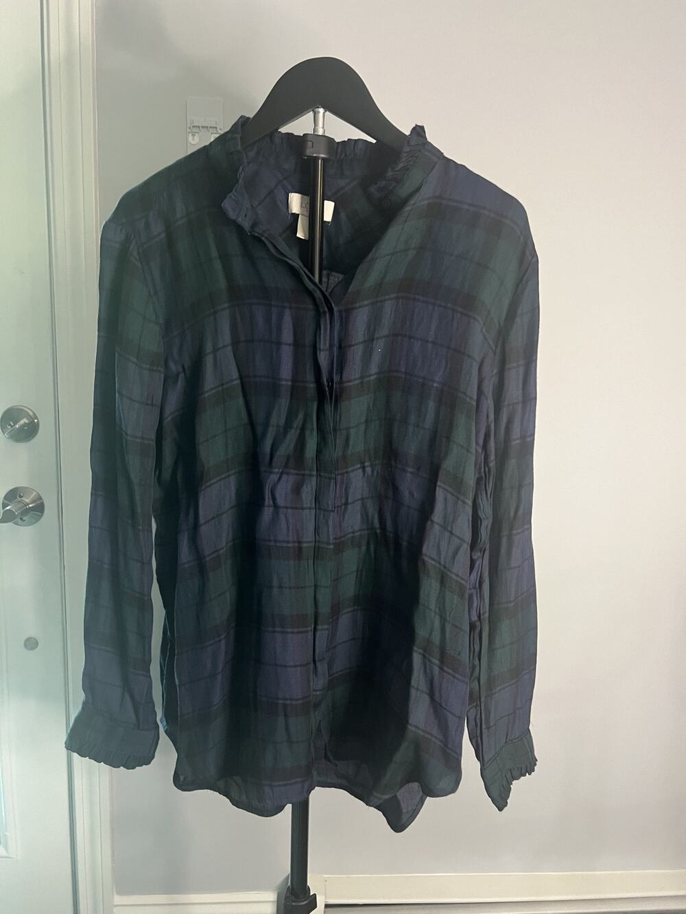 LOFT Outlet Plaid Ruffle Neck Blouse EUC